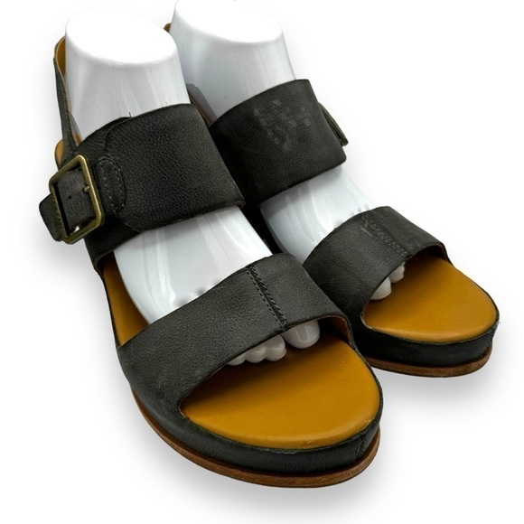 Kork-Ease San Carlos Distressed Slingback Platform Sandals, Dark Grey, Size 11 - Picture 4 of 15